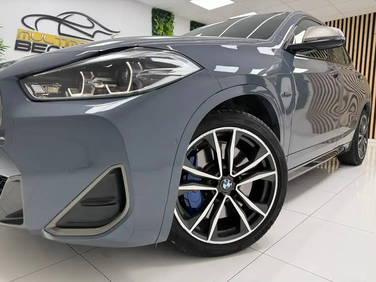 Usado BMW X2 Performance 306 CV (225 kW) 2022 Gris SUV