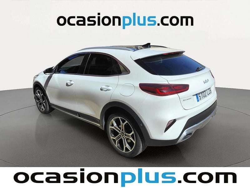 Usado Kia XCeed 141 CV (103 kW) 2022 Blanco SUV