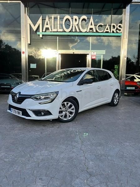 Usado Renault Mégane IV Bose Edition 140 CV (102 kW) 2019 Blanco Berlina