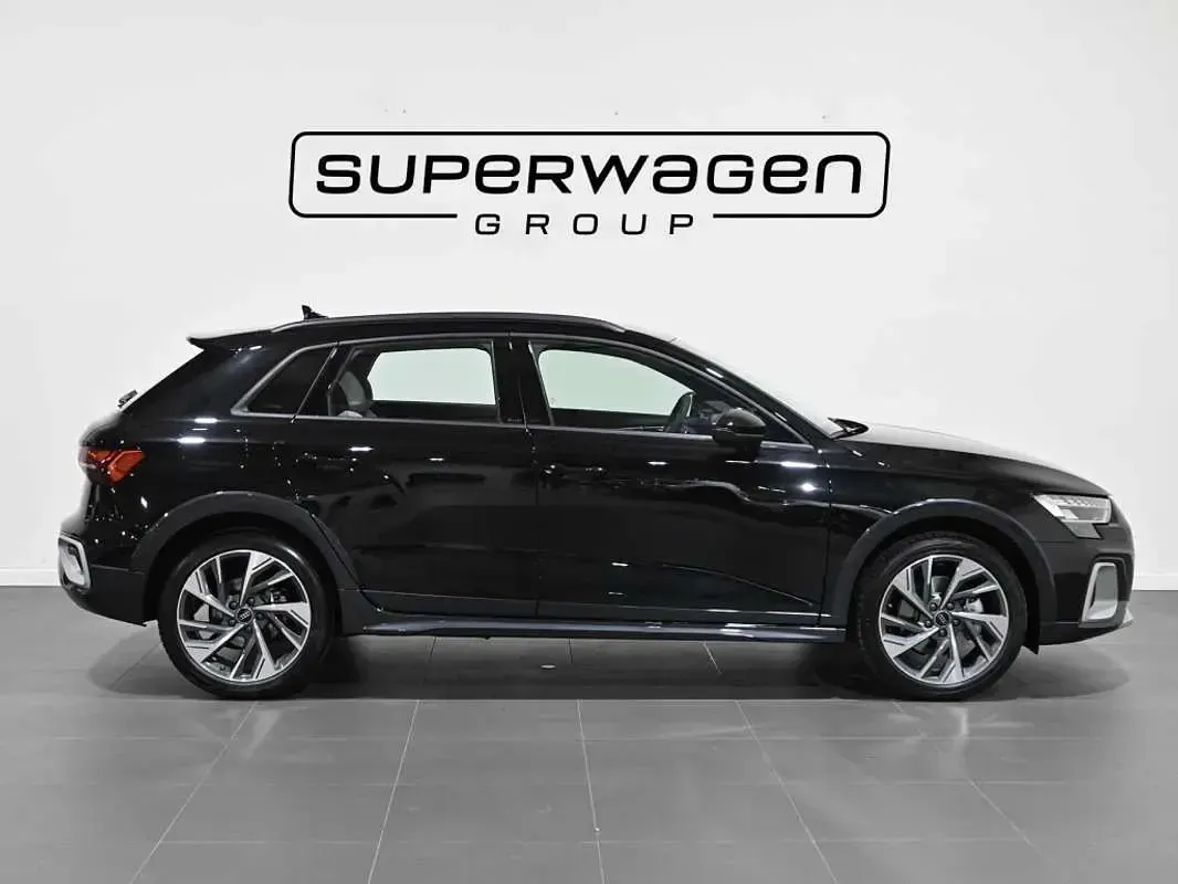 Usado Audi A3 Advanced 205 CV (150 kW) 2025 Negro SUV