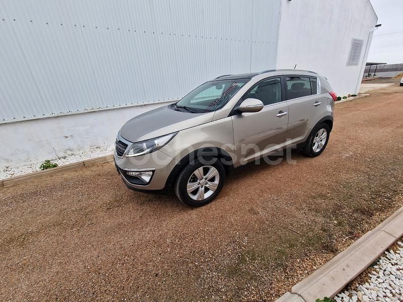 Usado Kia Sportage 136 CV (100 kW) 2012 Gris / plata SUV