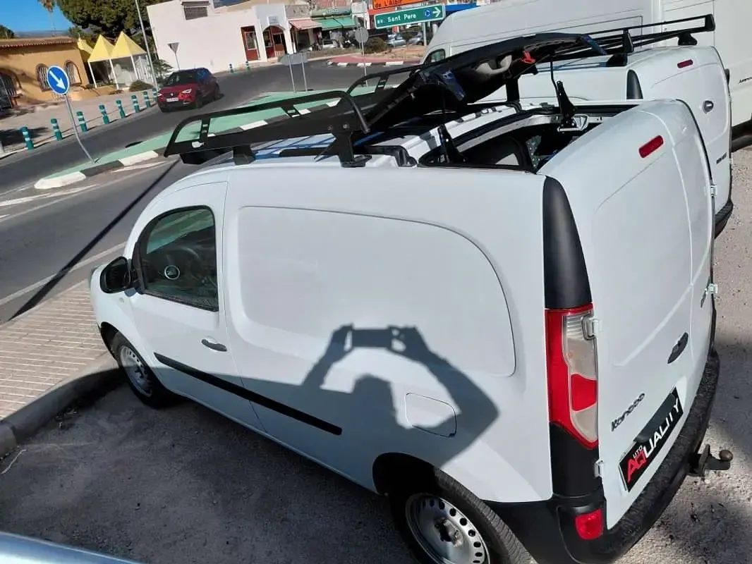 Usado Renault Kangoo 75 CV (55 kW) 2018 Monovolumen