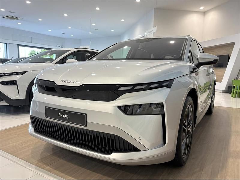 Gris Nuevo 2025 Skoda Enyaq iV SUV | 52.000 € (Caro) - Imagen 1/4