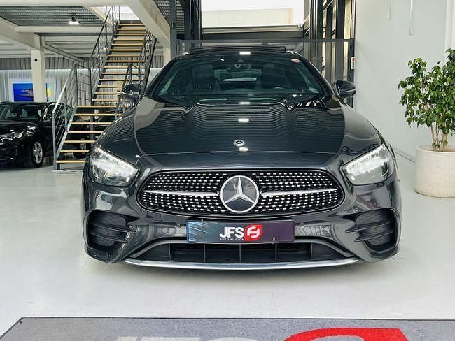Usado Mercedes E220 AMG 194 CV (142 kW) 2021 Gris Coupe