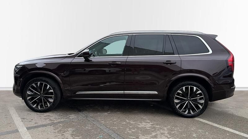 Usado Volvo XC90 Plus 250 CV (183 kW) 2025 Rojo SUV