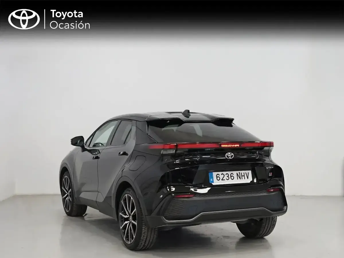 Usado Toyota C-HR Edition 223 CV (164 kW) 2025 Gris SUV