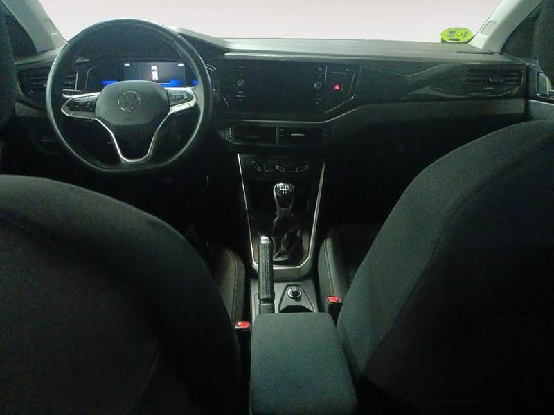 Usado VW Polo Life 95 CV (69 kW) 2021 Blanco Utilitario