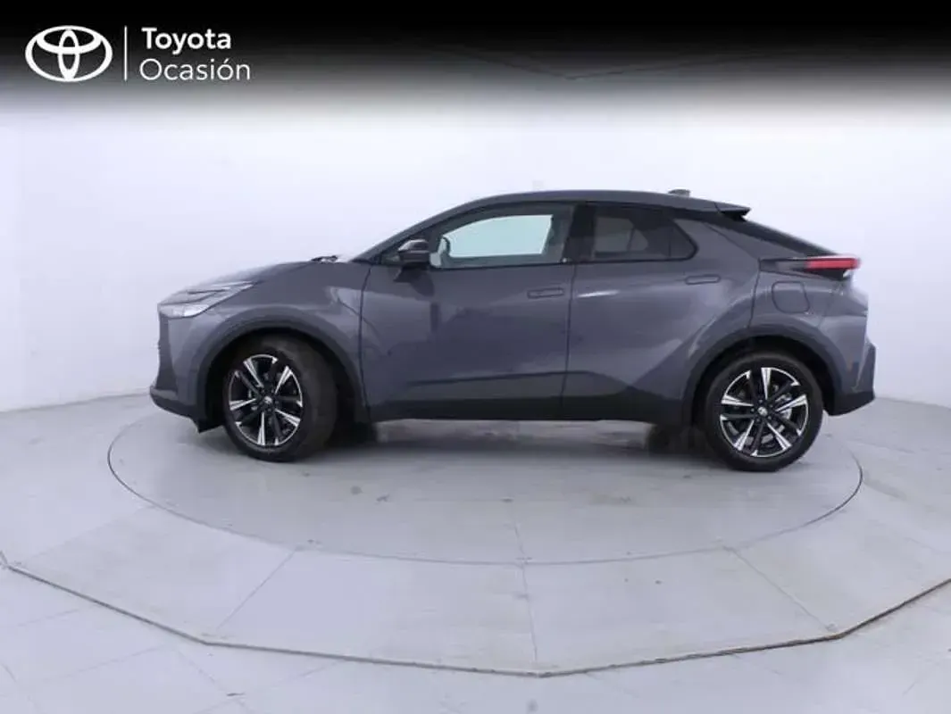 Usado Toyota C-HR Advance 140 CV (102 kW) 2026 Gris SUV