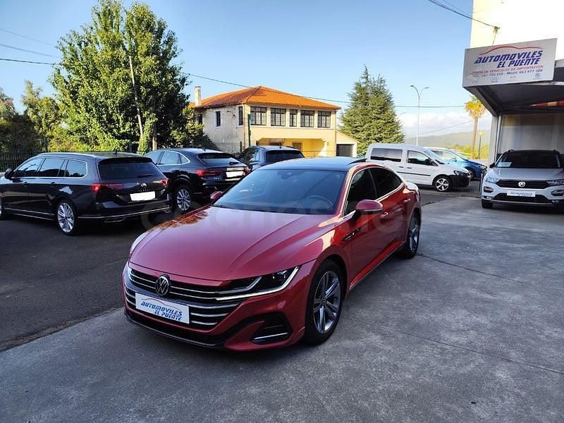 Usado VW Arteon R-line 150 CV (110 kW) 2022 Rojo Berlina