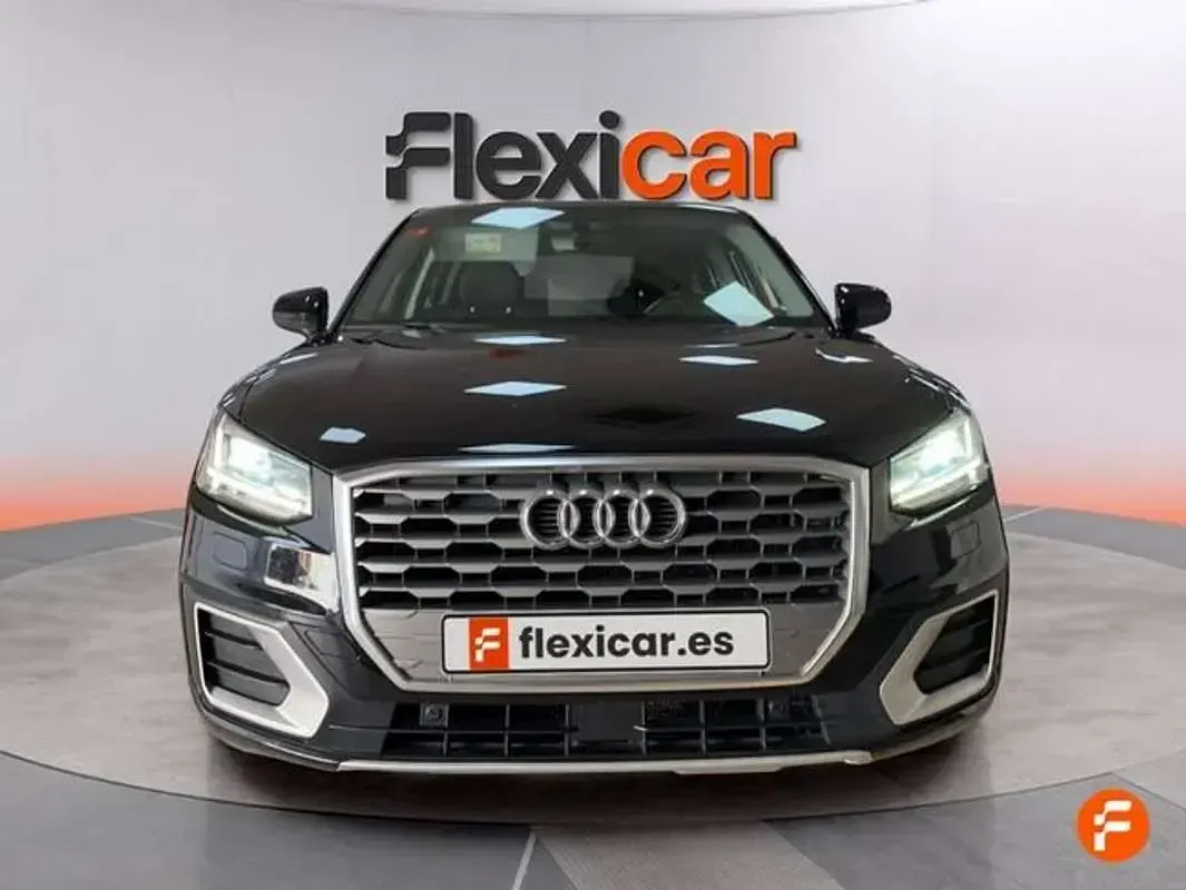 Usado Audi Q2 Advanced Plus 116 CV (85 kW) 2019 Negro SUV