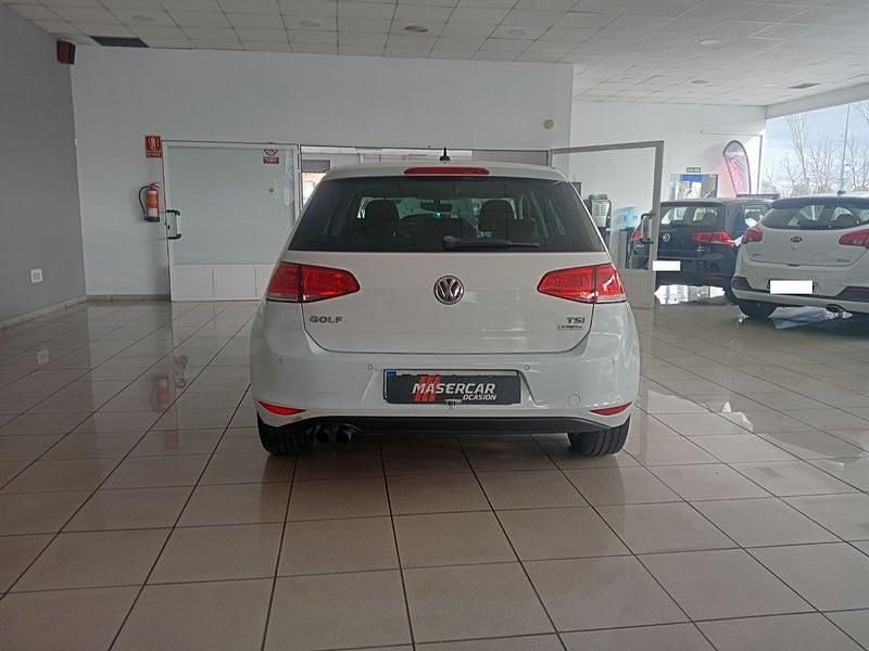 Usado VW Golf VII Advance 125 CV (91 kW) 2017 Blanco Berlina