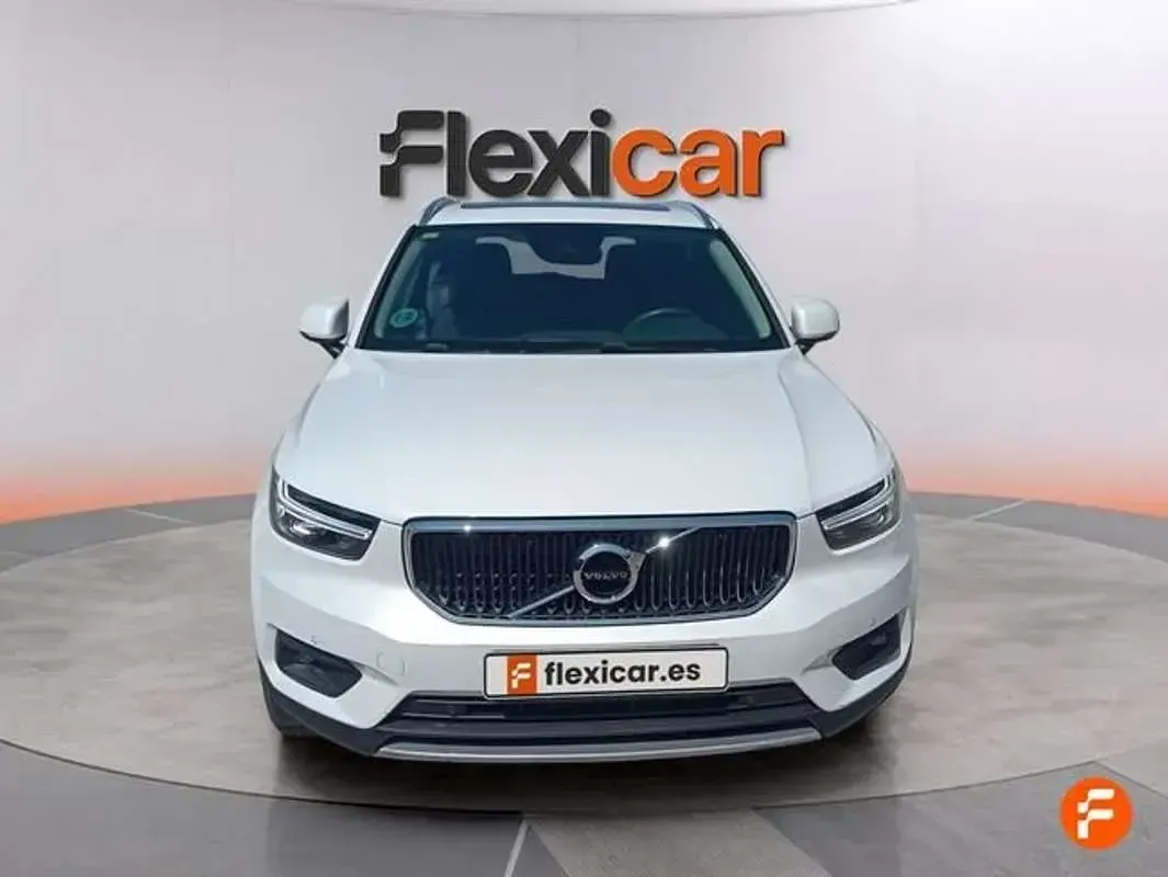 Usado Volvo XC40 Inscription 150 CV (110 kW) 2020 Blanco SUV