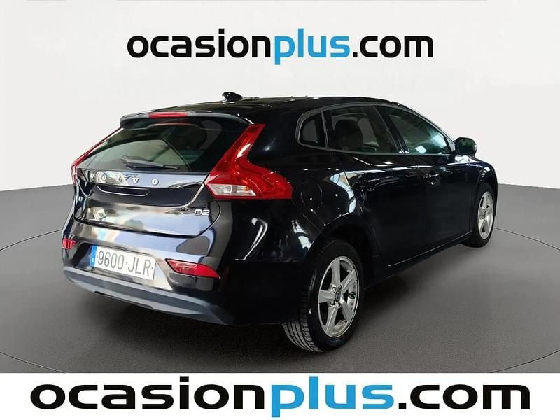 Usado Volvo V40 Kinetic 120 HP (88 kW) 2016 Preto