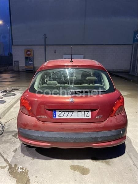 Rojo Usado 2006 Peugeot 207 Berlina | 1800 € (Super precio) - Imagen 1/1
