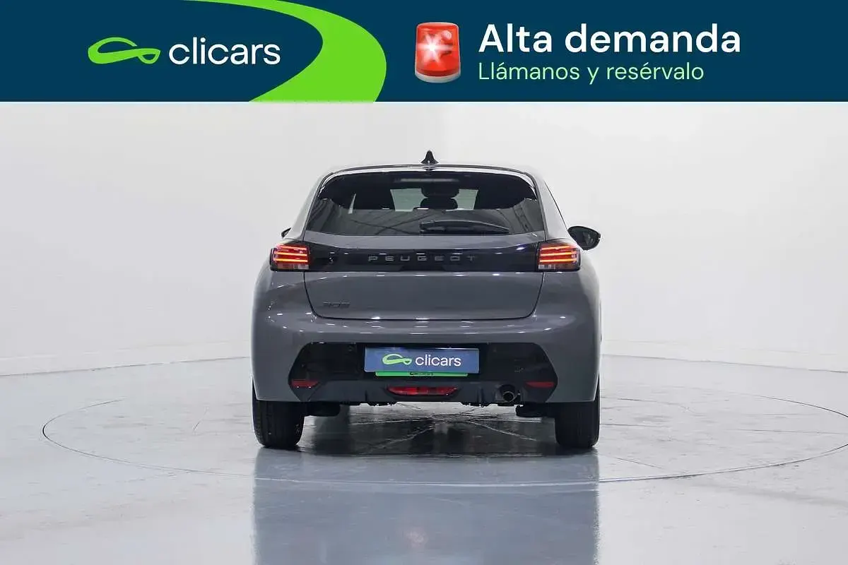 Nuevo Peugeot 208 Allure 102 CV (75 kW) 2025 Gris Utilitario