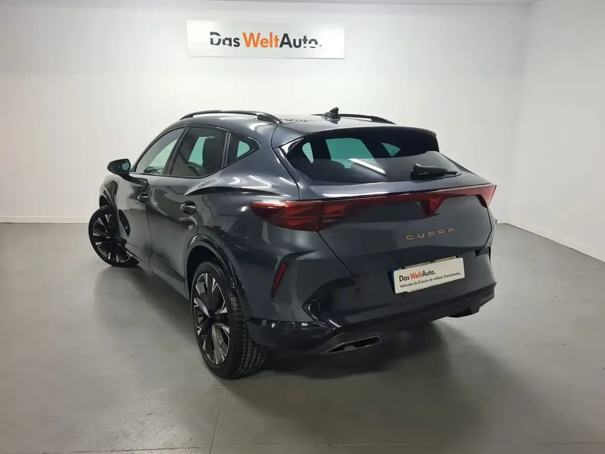 Usado Cupra Formentor 150 CV (110 kW) 2024 Gris SUV