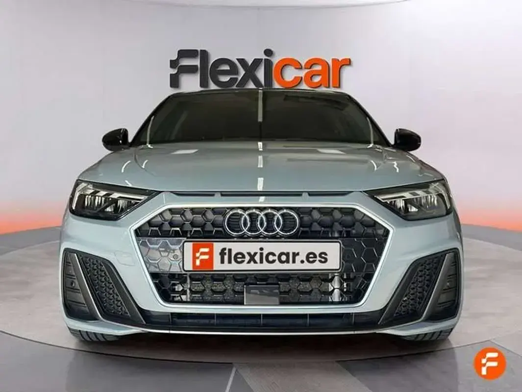 Usado Audi A1 Sportback 95 CV (69 kW) 2022 Gris Utilitario