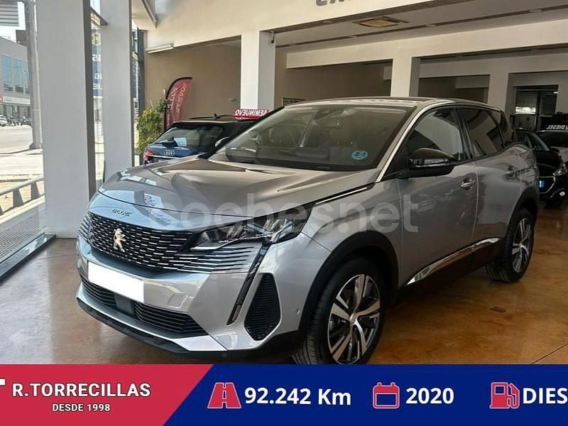 Gris / plata Usado 2022 Peugeot 3008 Allure SUV | 21.990 € (Un poco caro) - Imagen 1/4