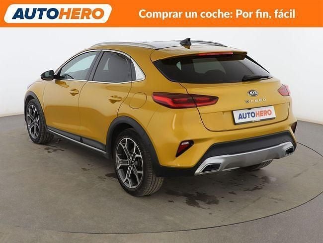 Usado Kia XCeed 136 HP (100 kW) 2019 Amarelo SUV