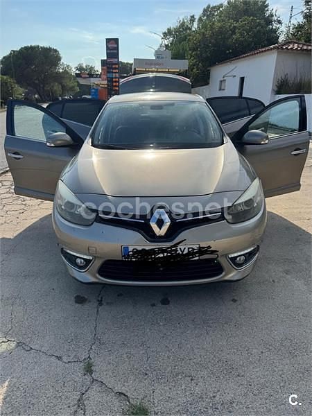 Beige Usado 2014 Renault Fluence Dynamique Berlina | 7500 € (Un poco caro) - Imagen 1/4