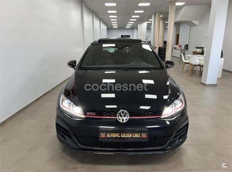 Usado VW Golf VII GTI 245 CV (180 kW) 2019 Negro Berlina