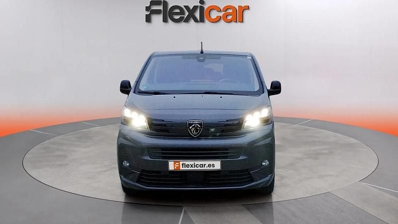 Begagnad Peugeot Traveller Business-Line 180 HK (132 kW) 2024 Svart Minibuss