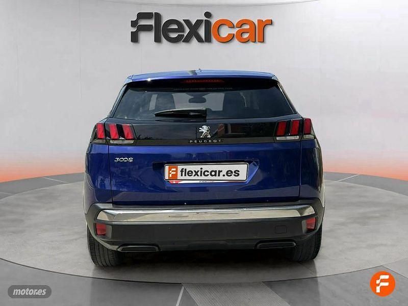 Usado Peugeot 3008 Allure 130 CV (95 kW) 2018 Azul SUV