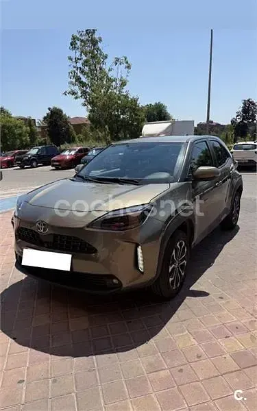 Usado Toyota Yaris Cross Active 116 CV (85 kW) 2023 Verde SUV