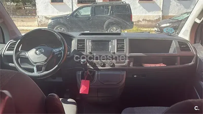 Usado VW Multivan 150 CV (110 kW) 2018 Gris / plata Monovolumen