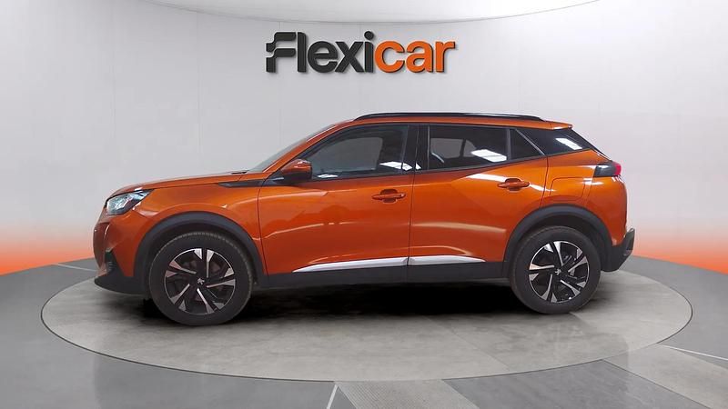 Usado Peugeot 2008 Allure 131 CV (96 kW) 2020 Naranja SUV