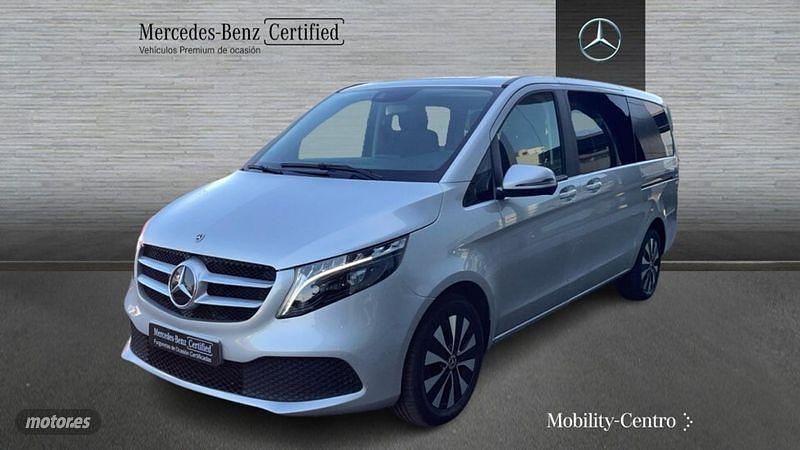 Plateado Usado 2023 Mercedes V250 Monovolumen | 50.490 € (Precio justo) - Imagen 1/4