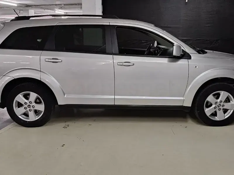 Usado Fiat Freemont Lounge 140 CV (102 kW) 2012 Gris / plata SUV