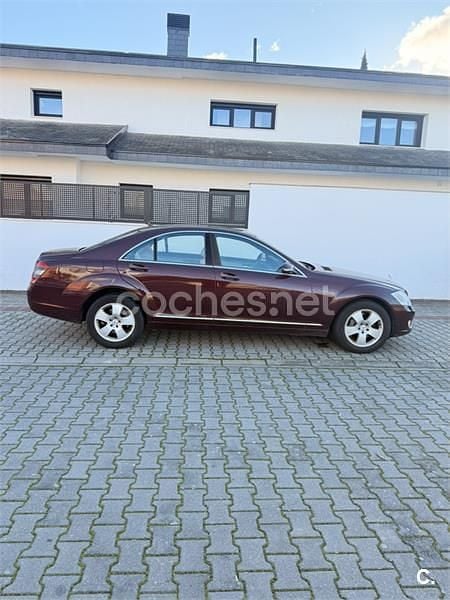 Usado Mercedes S500 388 CV (285 kW) 2007 Granate Berlina