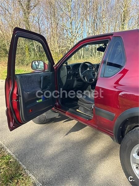 Usado Opel Frontera Sport 115 CV (84 kW) 1999 Granate SUV