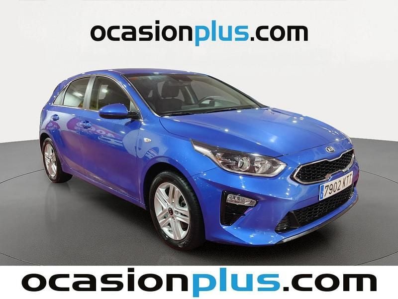 Usado Kia Ceed 101 CV (74 kW) 2019 Azul Utilitario