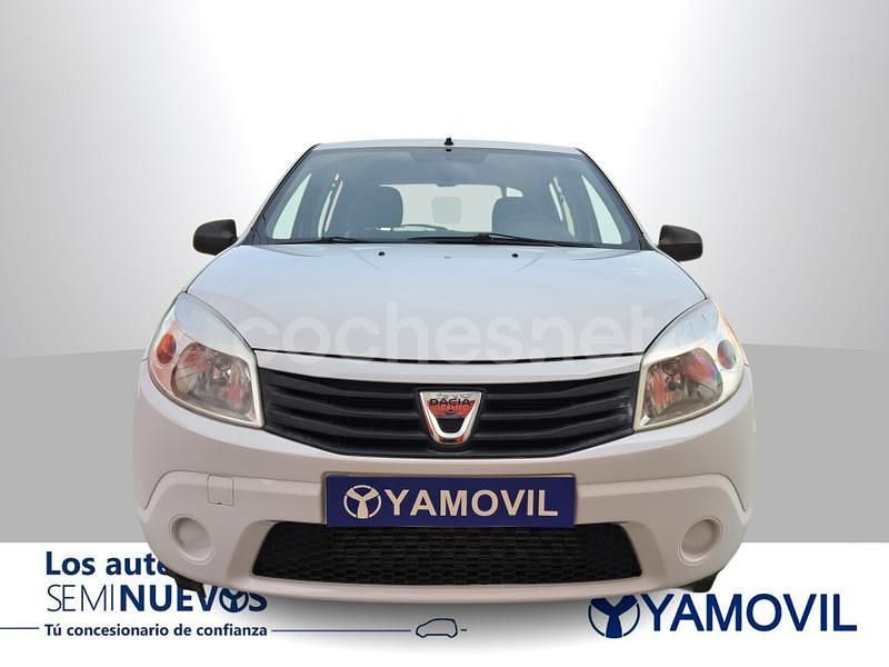 Usado Dacia Sandero Ambiance 75 CV (55 kW) 2012 Blanco Utilitario