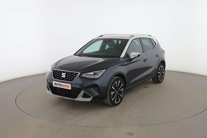 Gris Usado 2024 Seat Arona Xperience SUV | 22.199 € (Precio justo) - Imagen 1/3