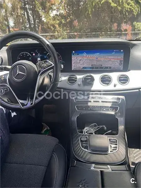 Usado Mercedes E300 306 CV (225 kW) 2022 Blanco Berlina
