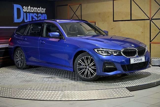 Usado BMW 330 265 CV (194 kW) 2019 Azul Familiar