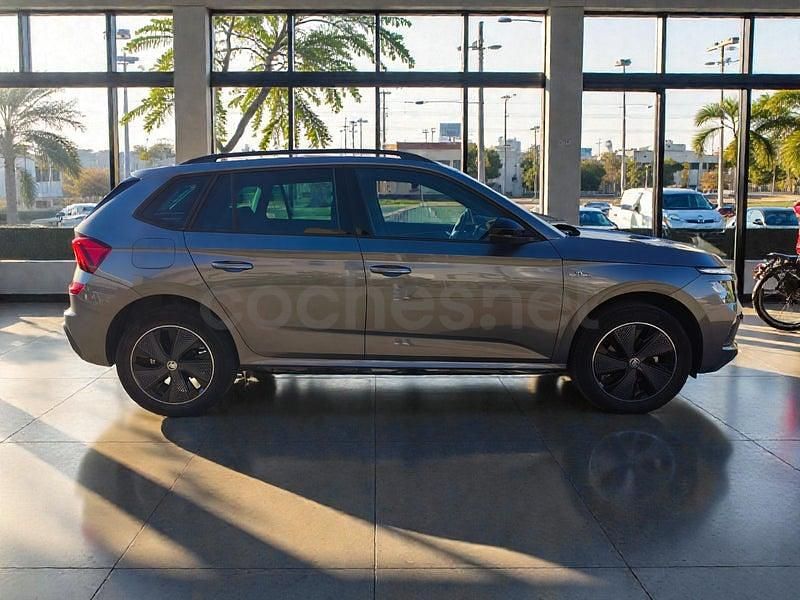 Usado Skoda Kamiq Monte Carlo 150 CV (110 kW) 2024 Gris / plata SUV