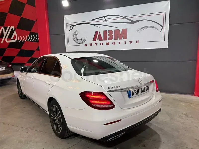 Usado Mercedes E200 160 CV (117 kW) 2019 Blanco Berlina