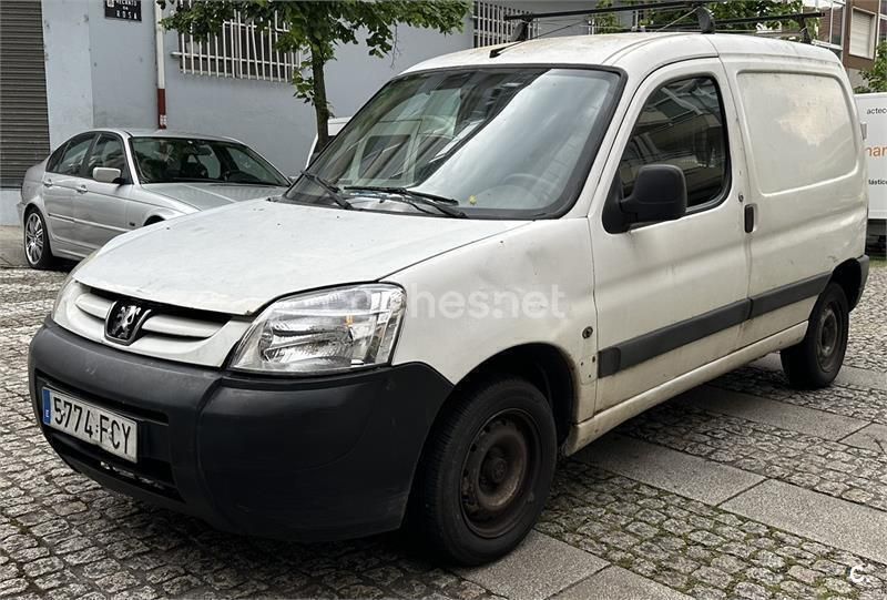 Blanco Usado 2009 Peugeot Partner Tepee Monovolumen | 700 € - Imagen 1/4