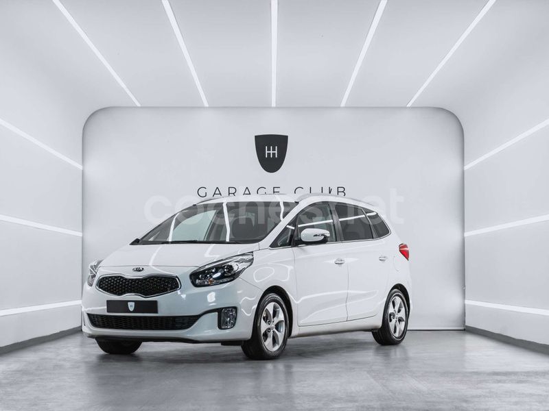 Blanco Usado 2015 Kia Carens Monovolumen | 10.499 € (Precio justo) - Imagen 1/4