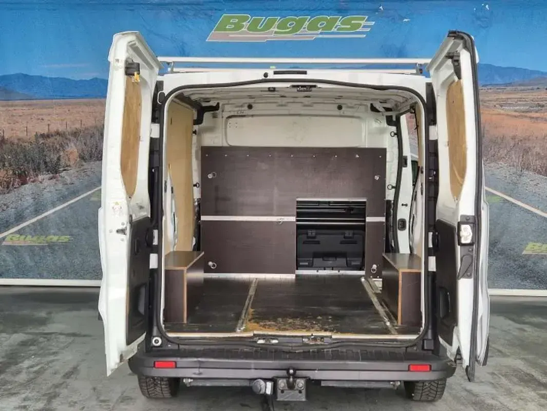 Usado Renault Trafic 95 CV (69 kW) 2018 Monovolumen