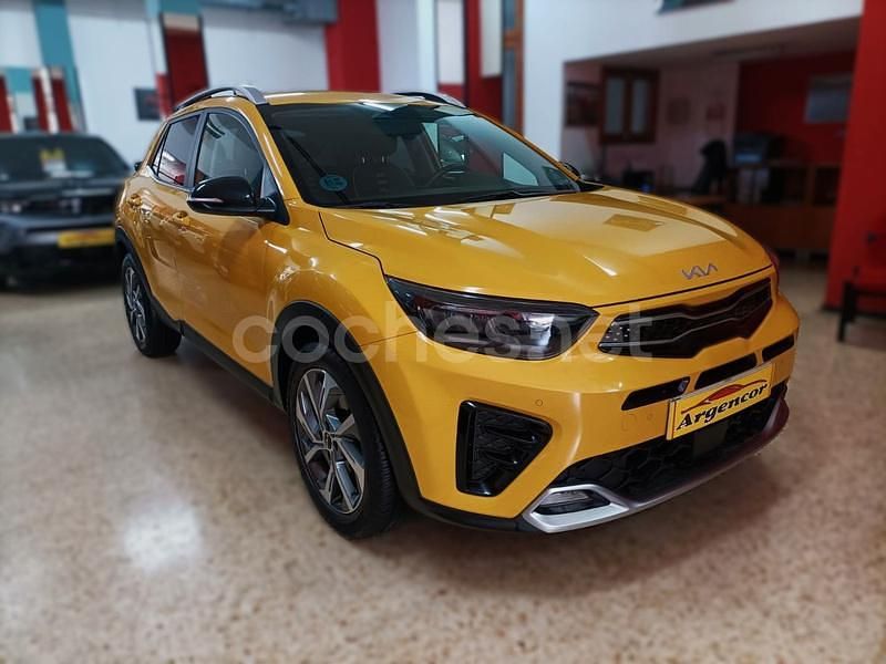 Amarillo Usado 2023 Kia Stonic GT-Line SUV | 15.350 € (Super precio) - Imagen 1/4