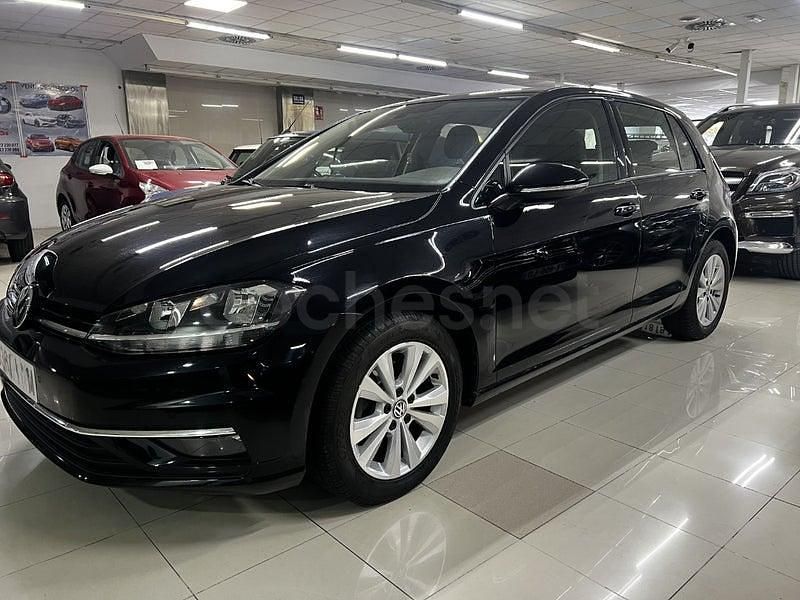 Usado VW Golf VII Advance 115 CV (84 kW) 2018 Negro Berlina