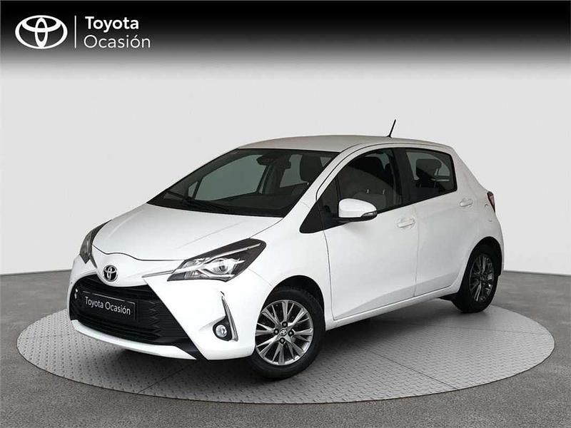 Usado Toyota Yaris Active 69 CV (50 kW) 2019 Monovolumen