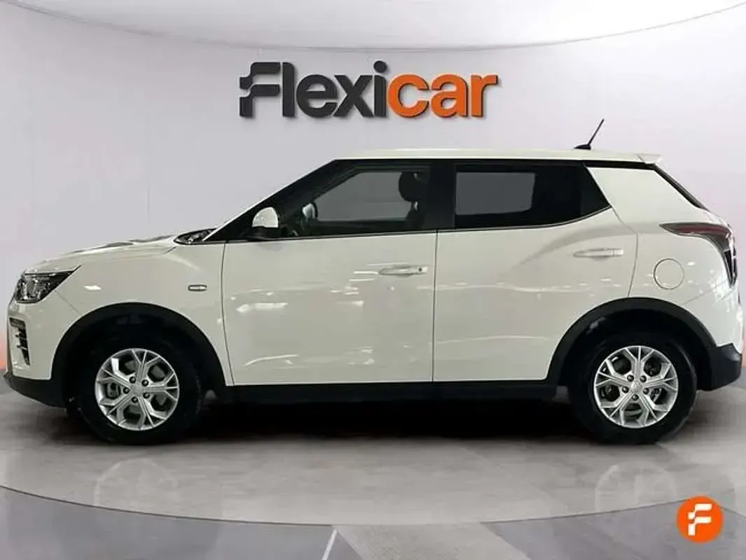 Usado SsangYong Tivoli 150 CV (110 kW) 2025 Blanco SUV