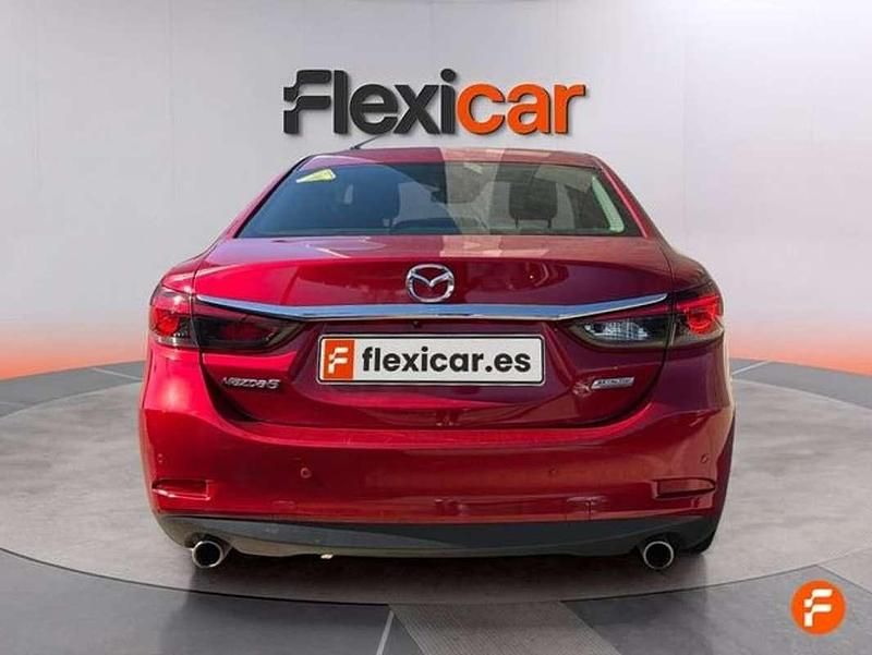 Usado Mazda 6 Luxury 175 CV (128 kW) 2016 Rojo Berlina