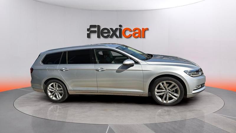 Usado VW Passat Sportline 150 HP (110 kW) 2018 Cinzento Carrinha